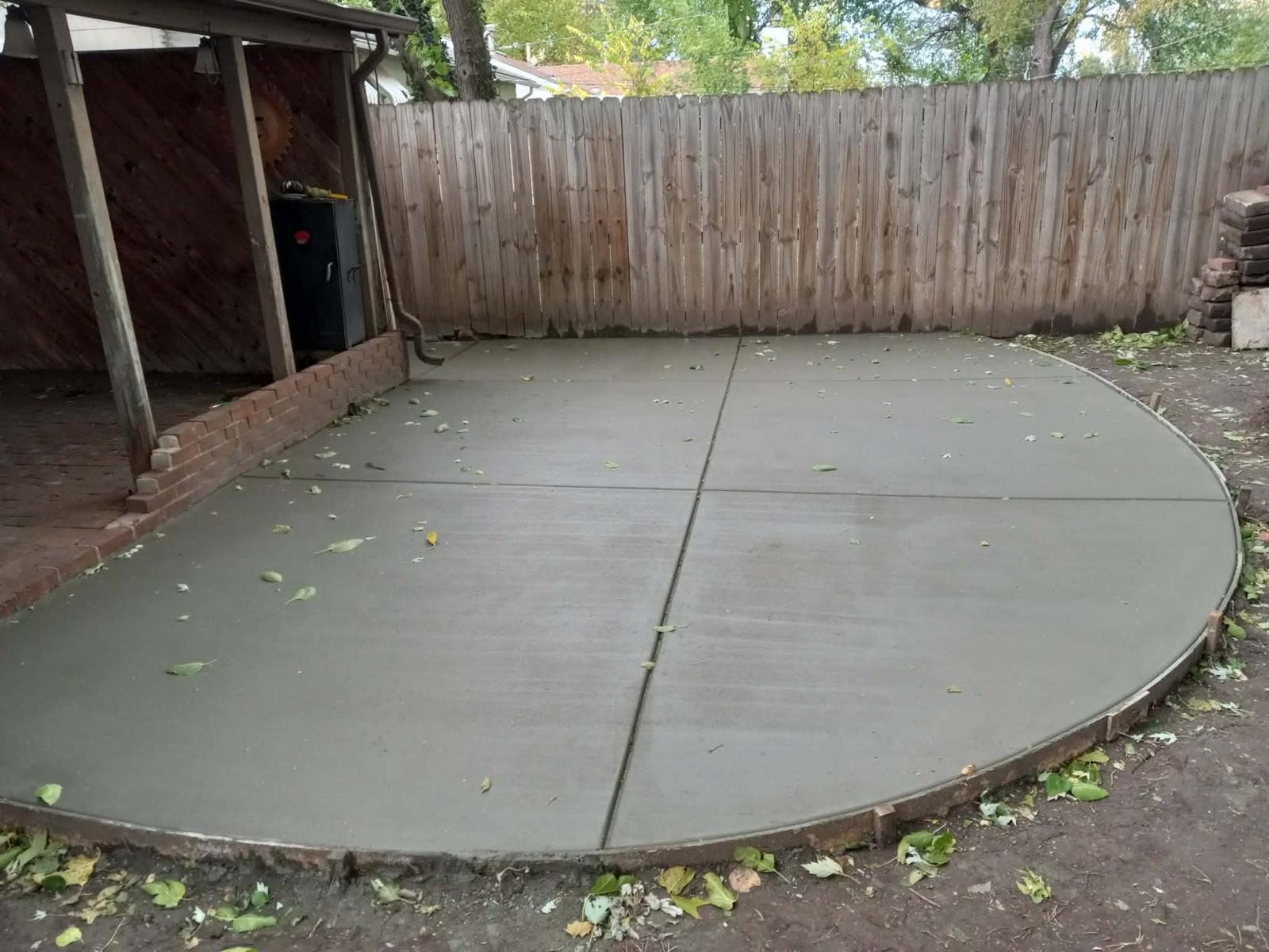Circular concrete porch