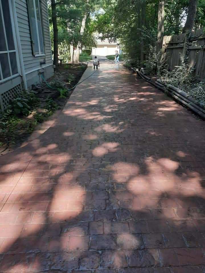 Stone finish driveway